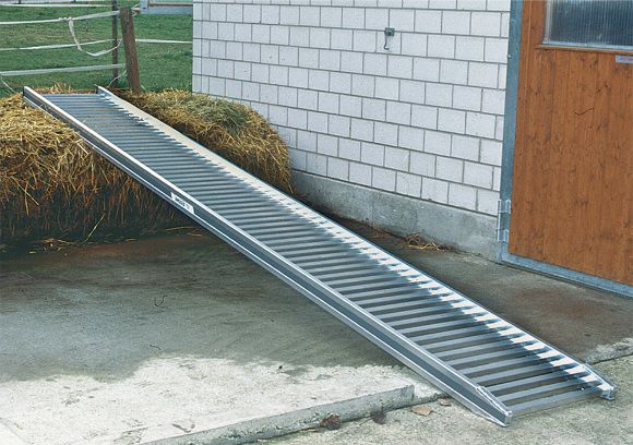 HB Mistrampe verstärkt Typ 196, L=7.00m - Garten