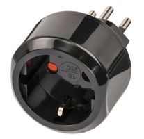 BRENNENSTUHL Reisestecker DE auf CH mit 10A Sicherung - Stromverteilung
