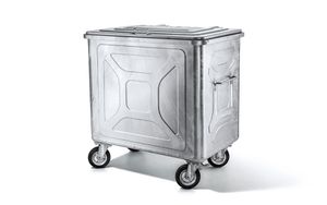 Kippautomat eingebaut für Container 4-Rad Kundenseitiger Zylinder inkl. Gusskap. Rammschutz - Container