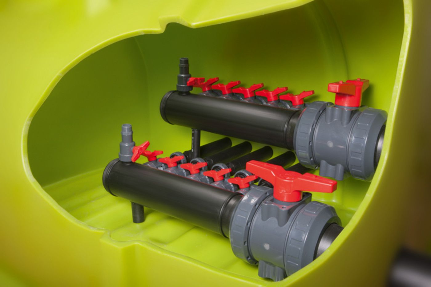 Verteilerschacht Large 125 befahrbar 6 x 50 BF Hauptabgang PE 125 mm - EWATEC-Erdwärmetechnik